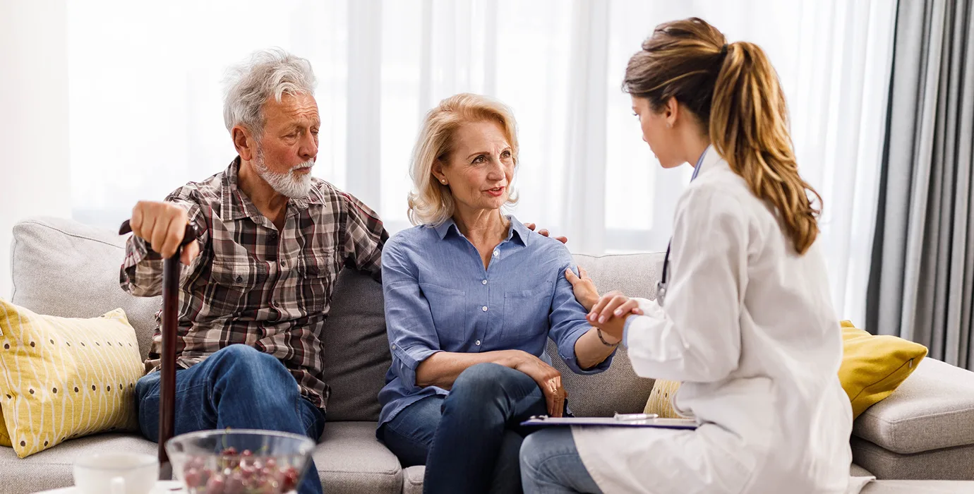 Woman recieving her yearly check up from her PCP